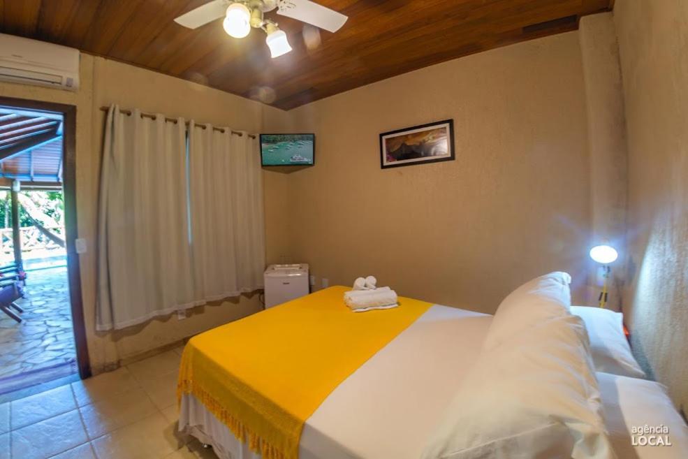 Casa Bonita Hospedagem E Cafe Bed & Breakfast Vila do Abraao Exterior photo