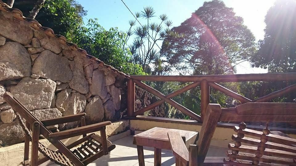 Casa Bonita Hospedagem E Cafe Bed & Breakfast Vila do Abraao Exterior photo